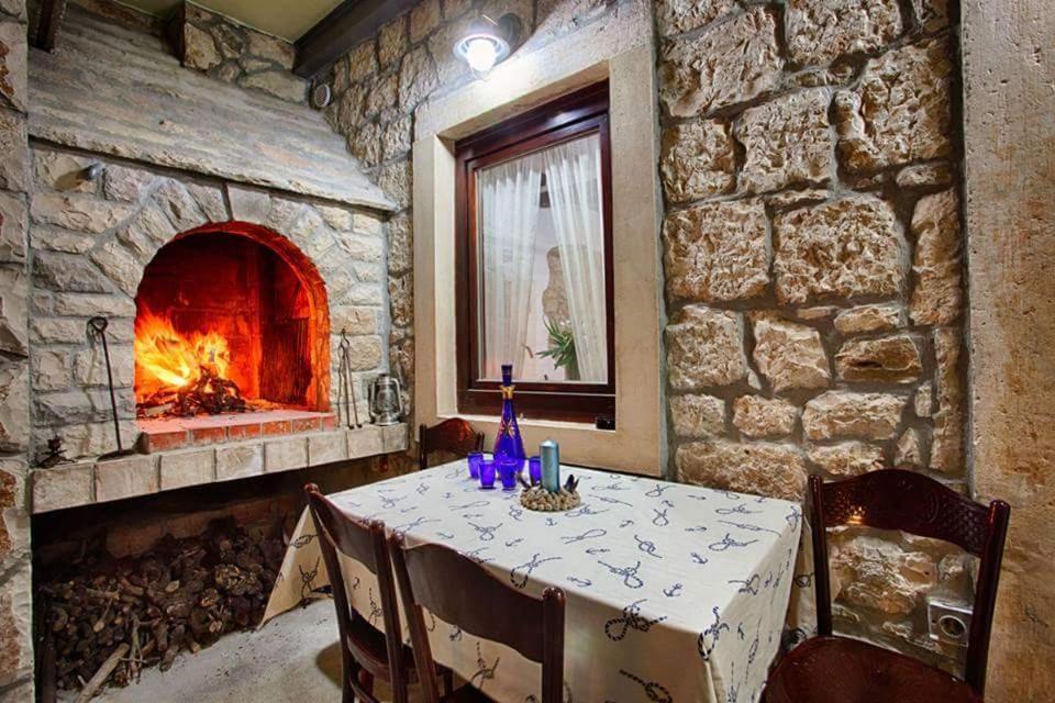Apartma Domina *
